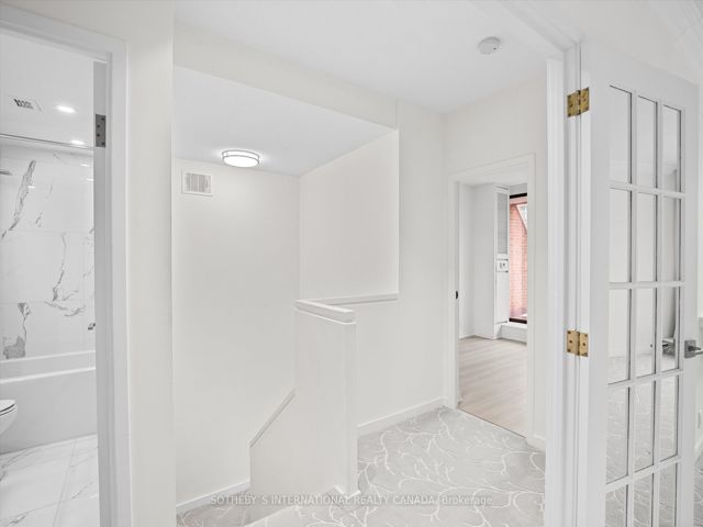 408 - 55A Avenue Rd