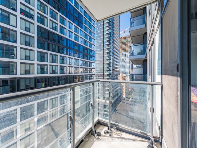 1620 - 251 Jarvis St