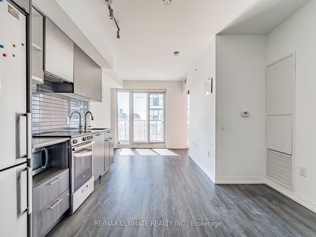 1620 - 251 Jarvis St