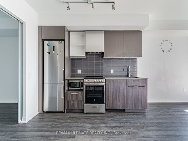 1620 - 251 Jarvis St