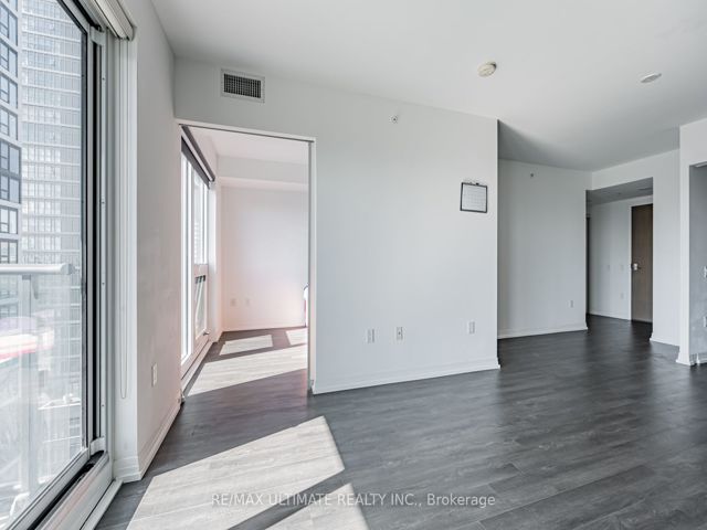 1620 - 251 Jarvis St