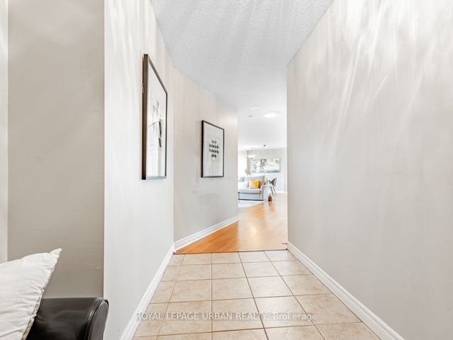 720 - 1700 Eglinton Ave E