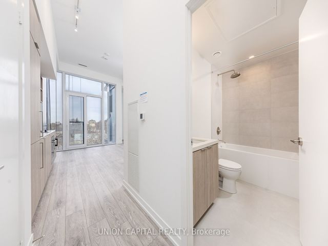 1007 - 2020 Bathurst St