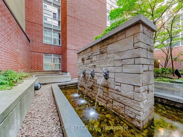 317 - 11 St Joseph St