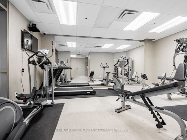 2510 - 18 Holmes Ave