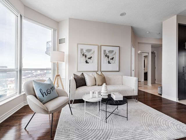 2510 - 18 Holmes Ave