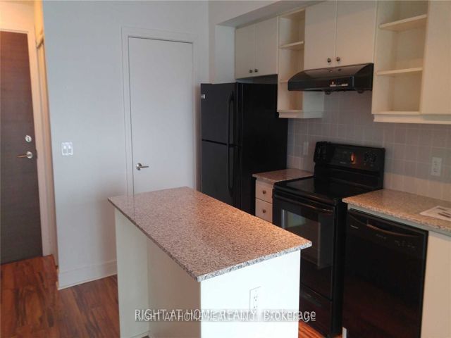 LPH27 - 35 Brian Peck Cres