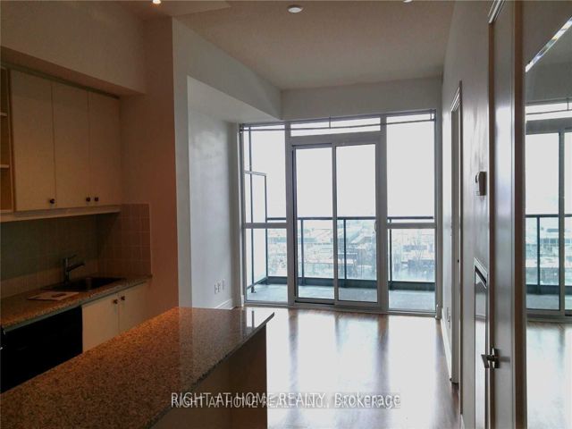LPH27 - 35 Brian Peck Cres