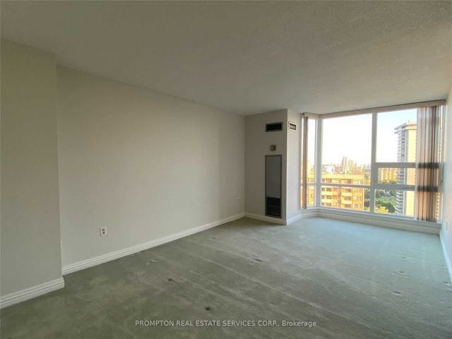 2202 - 55 Skymark Dr