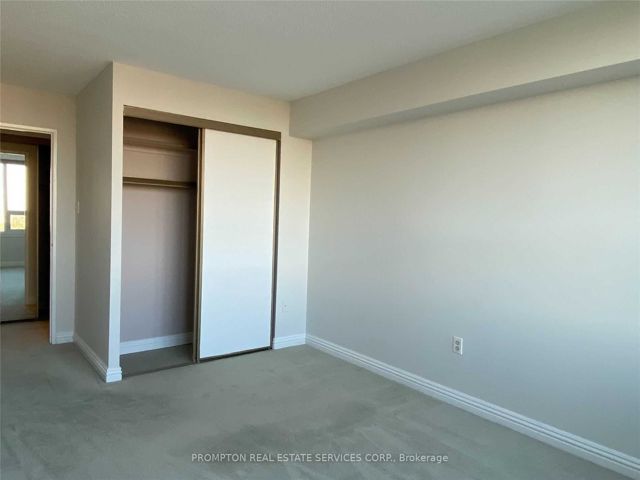 2202 - 55 Skymark Dr