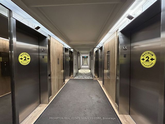 2202 - 55 Skymark Dr