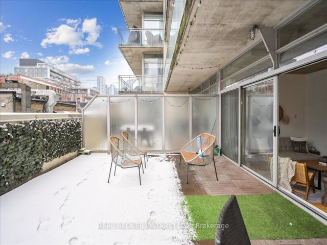 211 - 66 Portland St