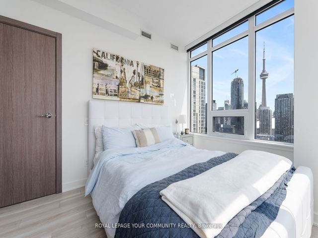 3615 - 17 Bathurst St