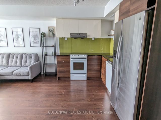 303 - 121 Mcmahon Dr