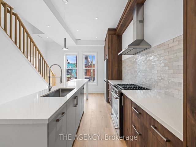 1 - 110 Harbord St