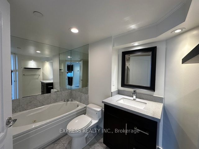 3106 - 38 Elm St