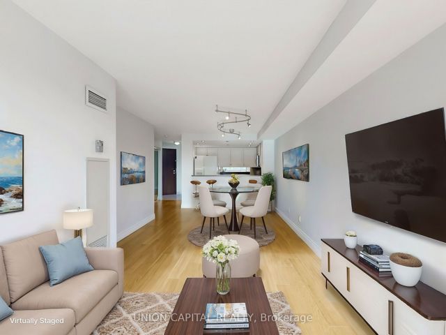 1008 - 28 Hollywood Ave