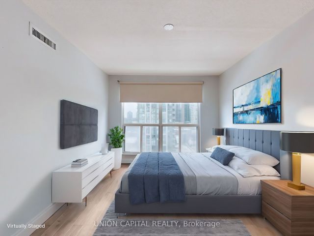 1008 - 28 Hollywood Ave