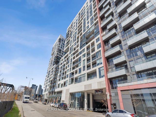 919 - 576 Front St
