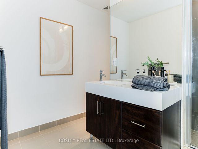 418 - 35 Brian Peck Cres