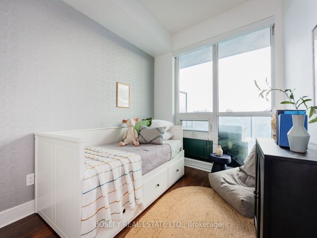 418 - 35 Brian Peck Cres