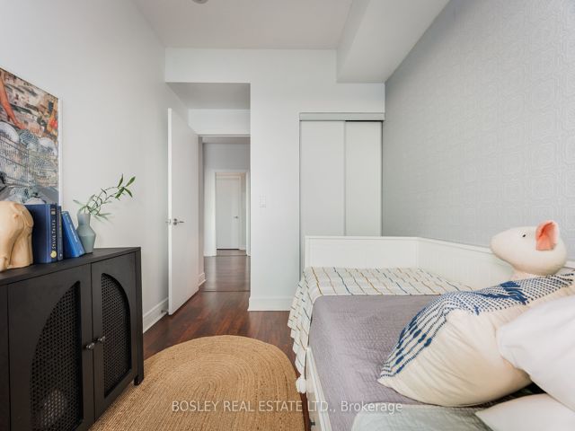 418 - 35 Brian Peck Cres