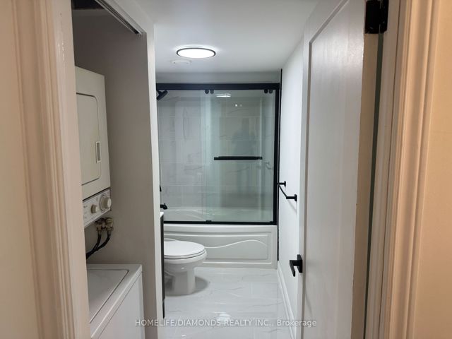 2601 - 381 Front St W