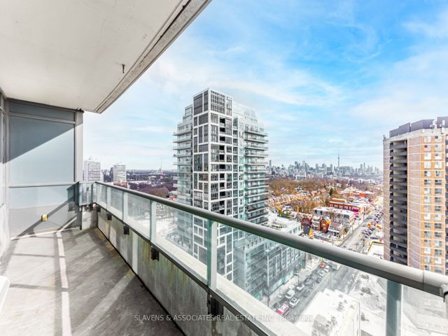 1607 - 500 St Clair Ave W