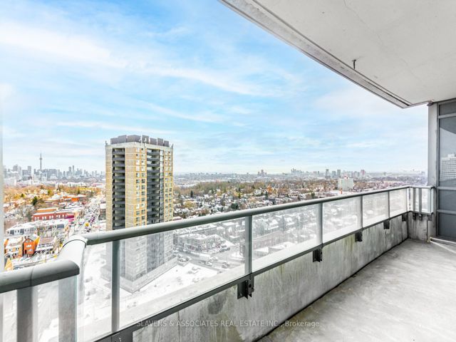 1607 - 500 St Clair Ave W
