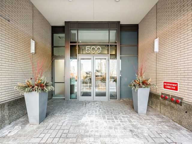 1607 - 500 St Clair Ave W