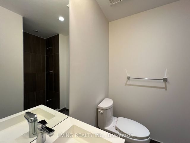 1007 - 17 Dundonald St