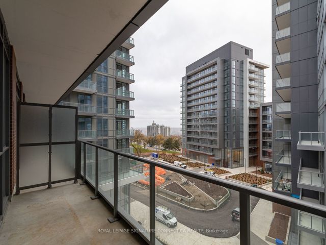 507 - 32 Forest Manor Rd