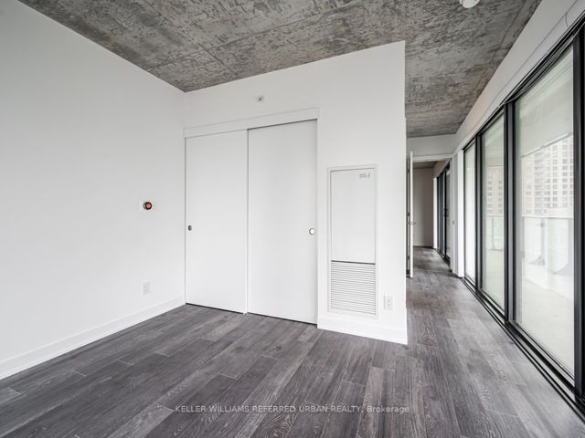 403 - 185 Roehampton Ave