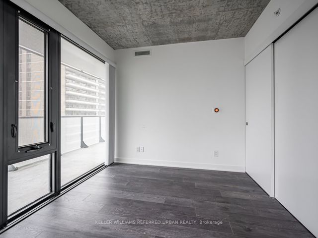 403 - 185 Roehampton Ave