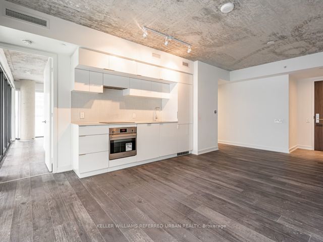 403 - 185 Roehampton Ave