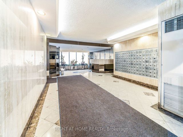 1407 - 205 Hilda Ave E