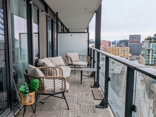 1104 - 125 Peter St