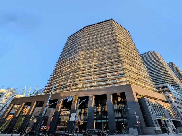 1104 - 125 Peter St
