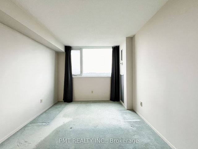 1404 - 75 Wynford Heights Cres