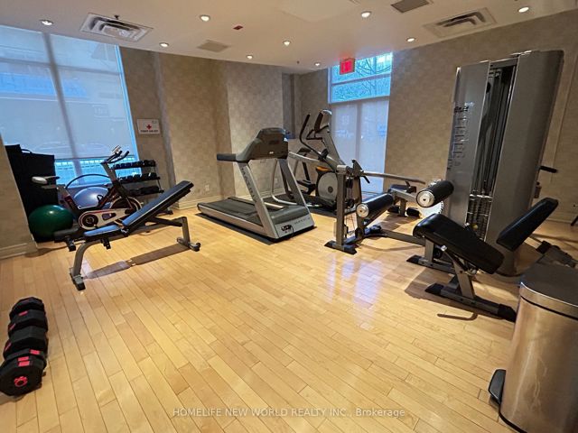 1105 - 60 St Clair Ave W