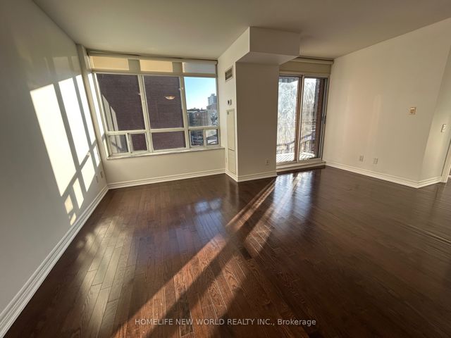 1105 - 60 St Clair Ave W