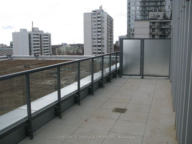 1001 - 125 Redpath Ave
