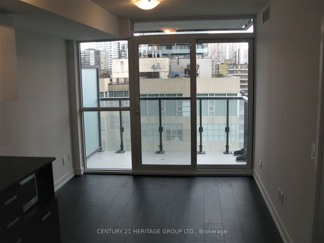 1001 - 125 Redpath Ave