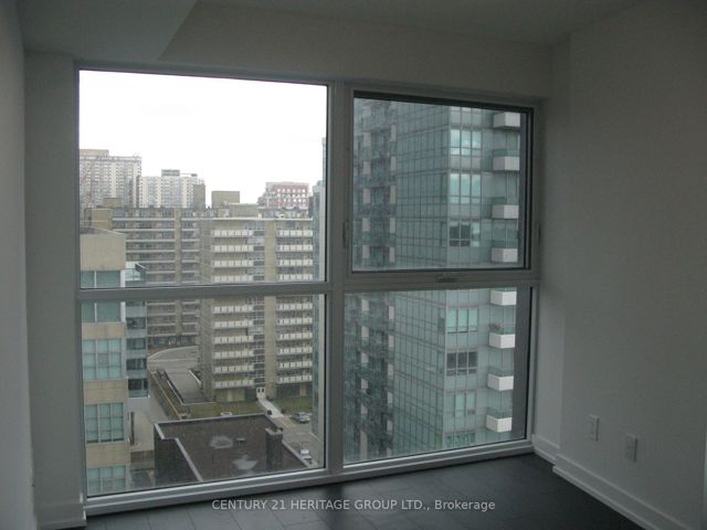 1001 - 125 Redpath Ave