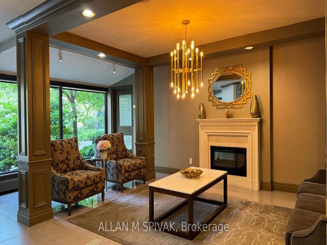504 - 271 Ridley Blvd