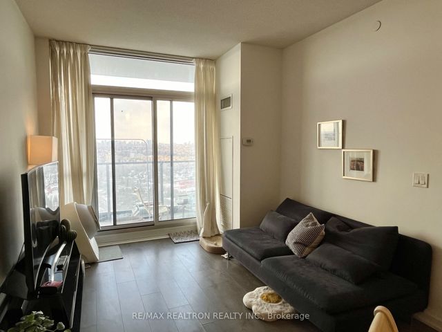 2107 - 56 Forest Manor Rd