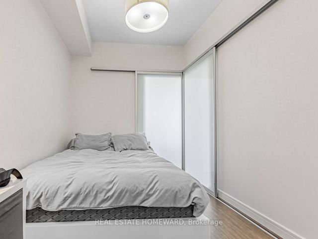 N409 - 116 George St