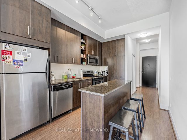 N409 - 116 George St
