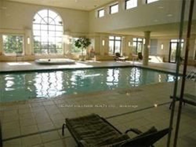 1601 - 78 Harrison Garden Blvd