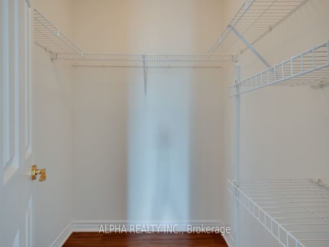 2808 - 18 Spring Garden Ave